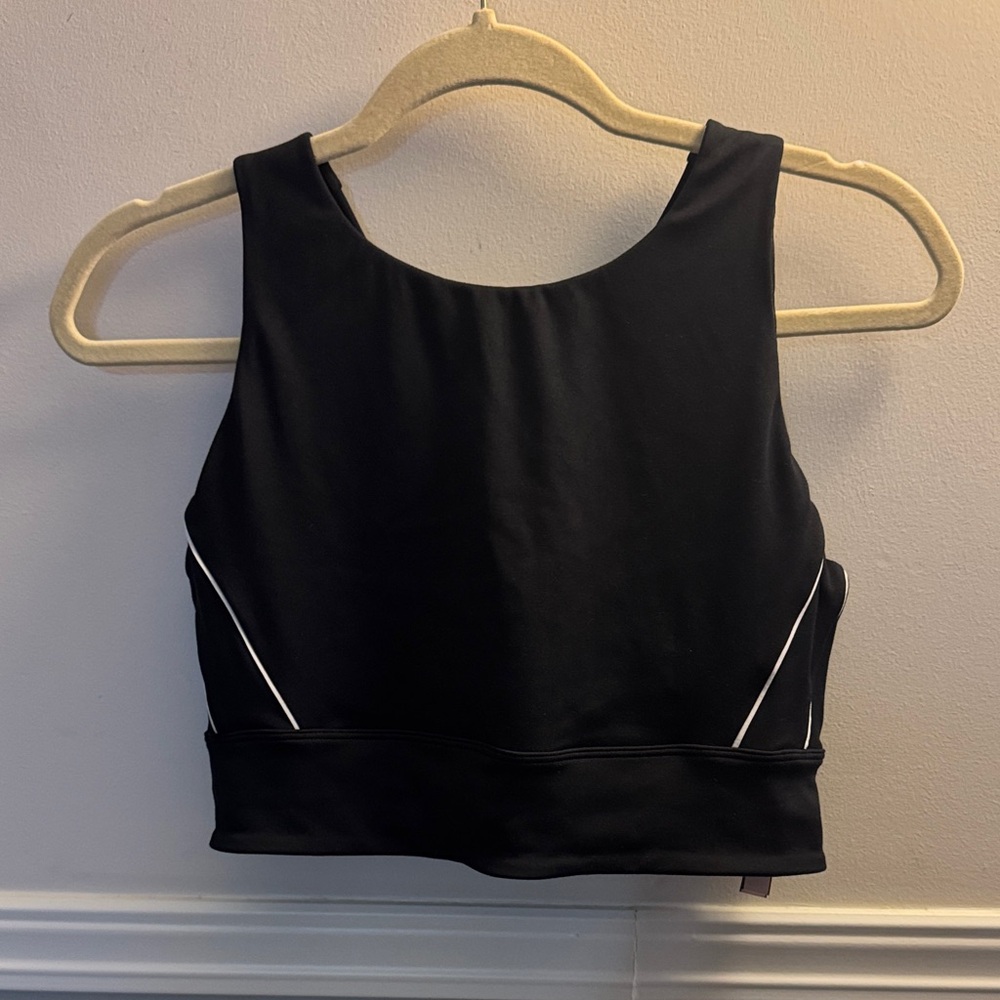 Victoria’s Secret athletic Crop Top